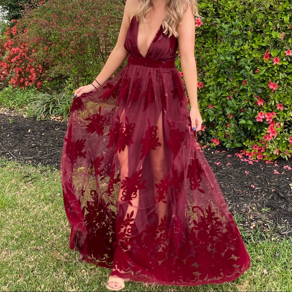 Windsor MORGAN FORMAL FLOCKED VELVET DRESS